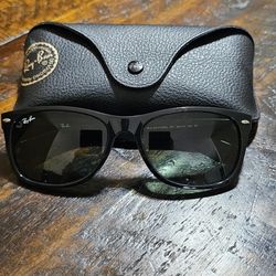 Rayban wayfarer Sunglasses