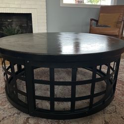 Coffee Table + Side Table 