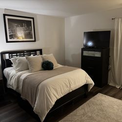 Full Size Bed With With Mistress 