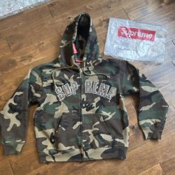 BB.Simon Supreme Hoodie Size M