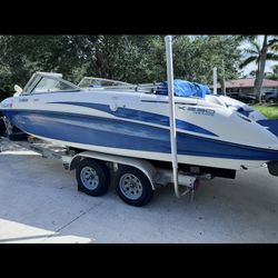 2005 Yamaha SX230 Jet Boat