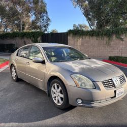 2004 Nissan Maxima