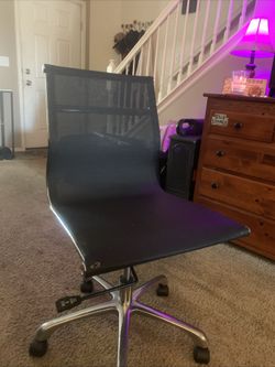 Slight Used Mesh Office Chair