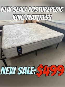 NEW SEALY POSTUREPEDIC KING MATTRESS