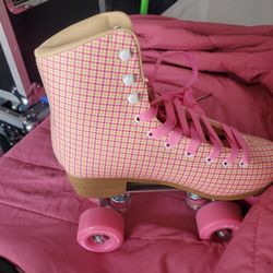 ROLLERSKATES 
