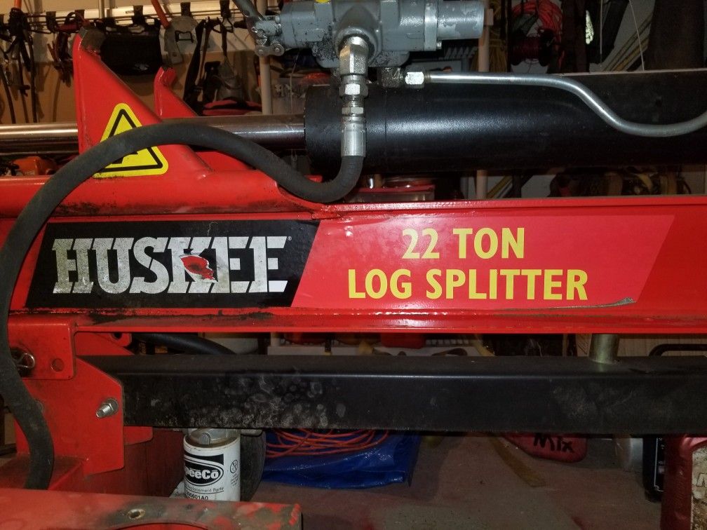 22 ton husky wood splitter /new engine for Sale in Lignum, VA OfferUp