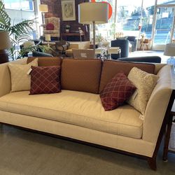 Tuxedo Sofa With Bench Seat