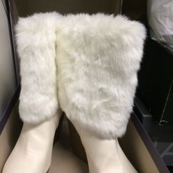 Jennifer Lopez size 8