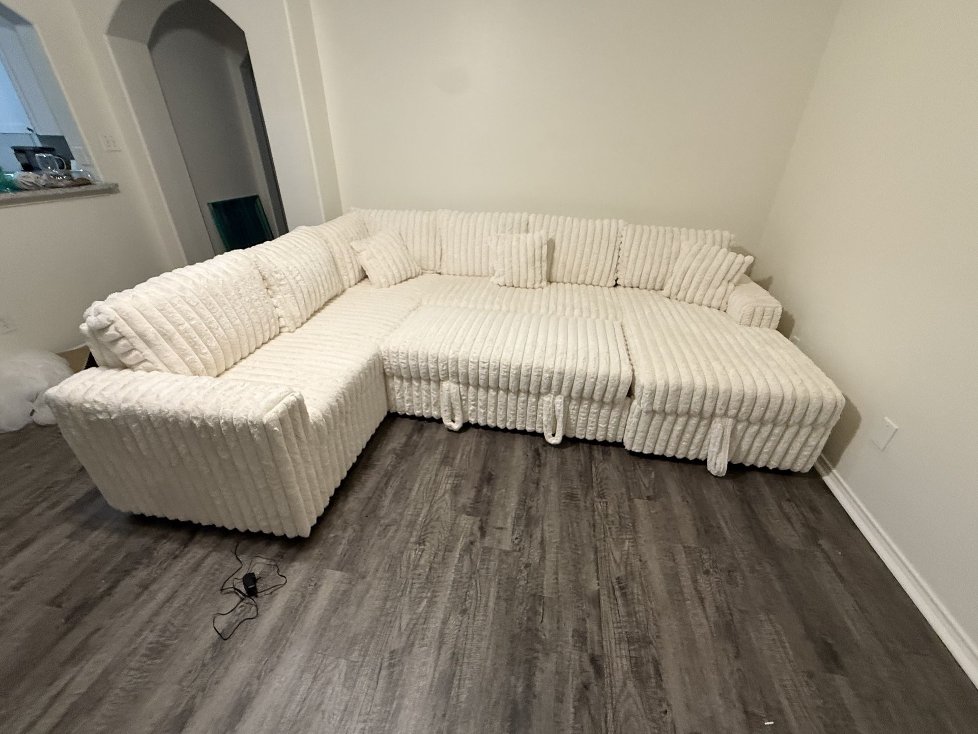New Creme Sleeper Sectional