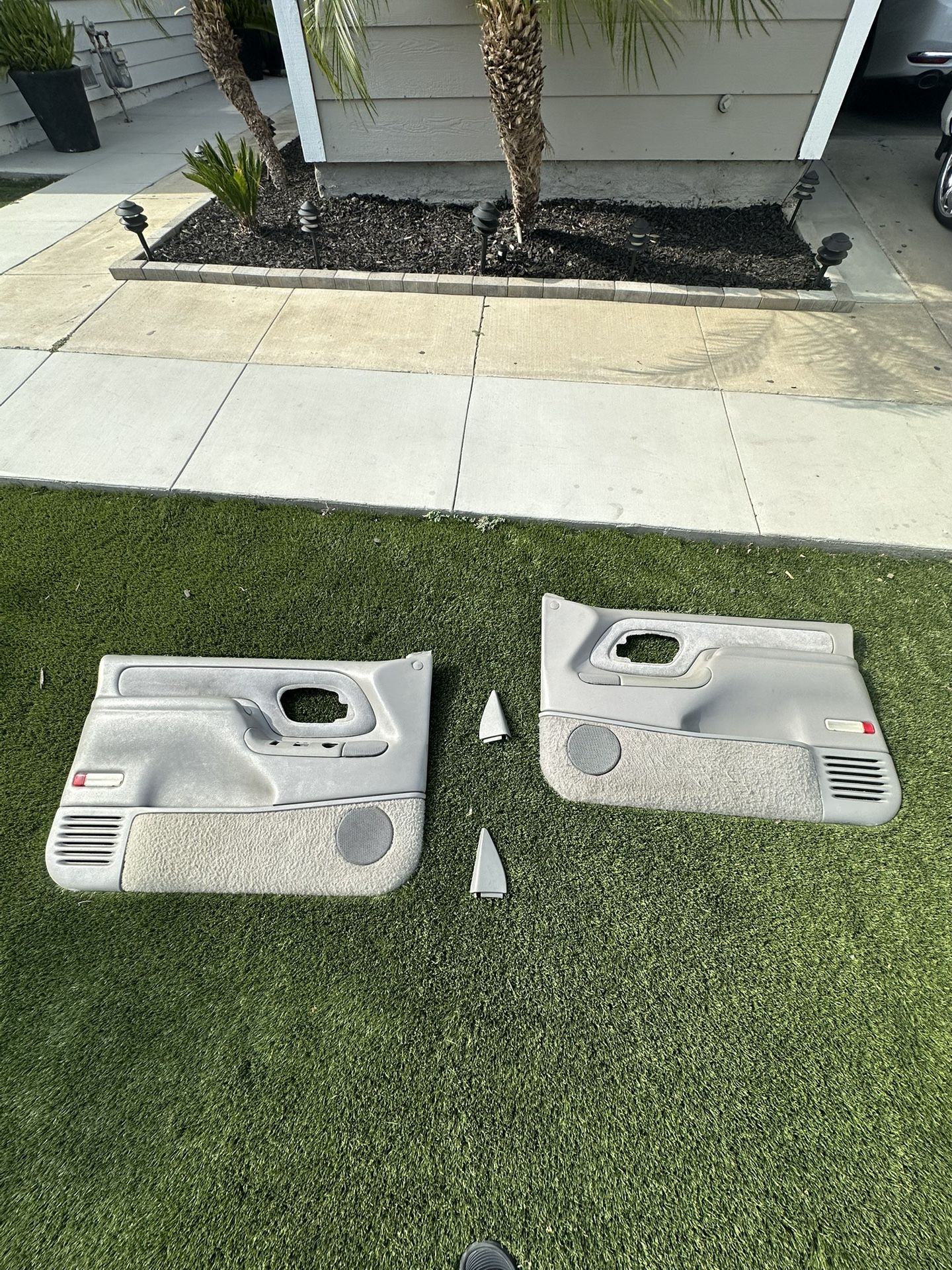 1998 Silverado Door Panels