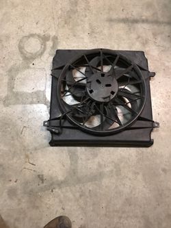 2002 Jeep Liberty fan