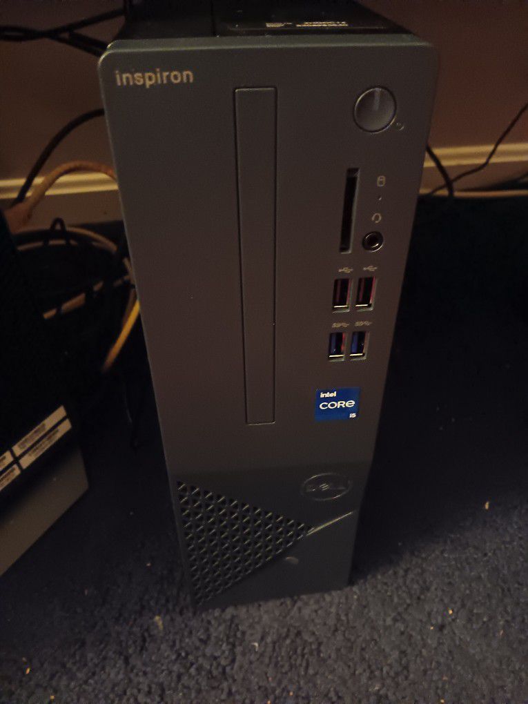 Dell Inspiron 3020S Desktop Computer