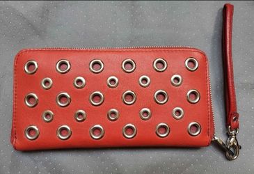 Fossil Sydney Zip Wallet in Scarlet Red