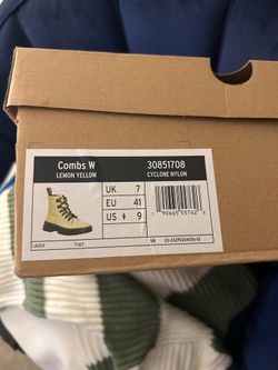 Women’s Doc Martens