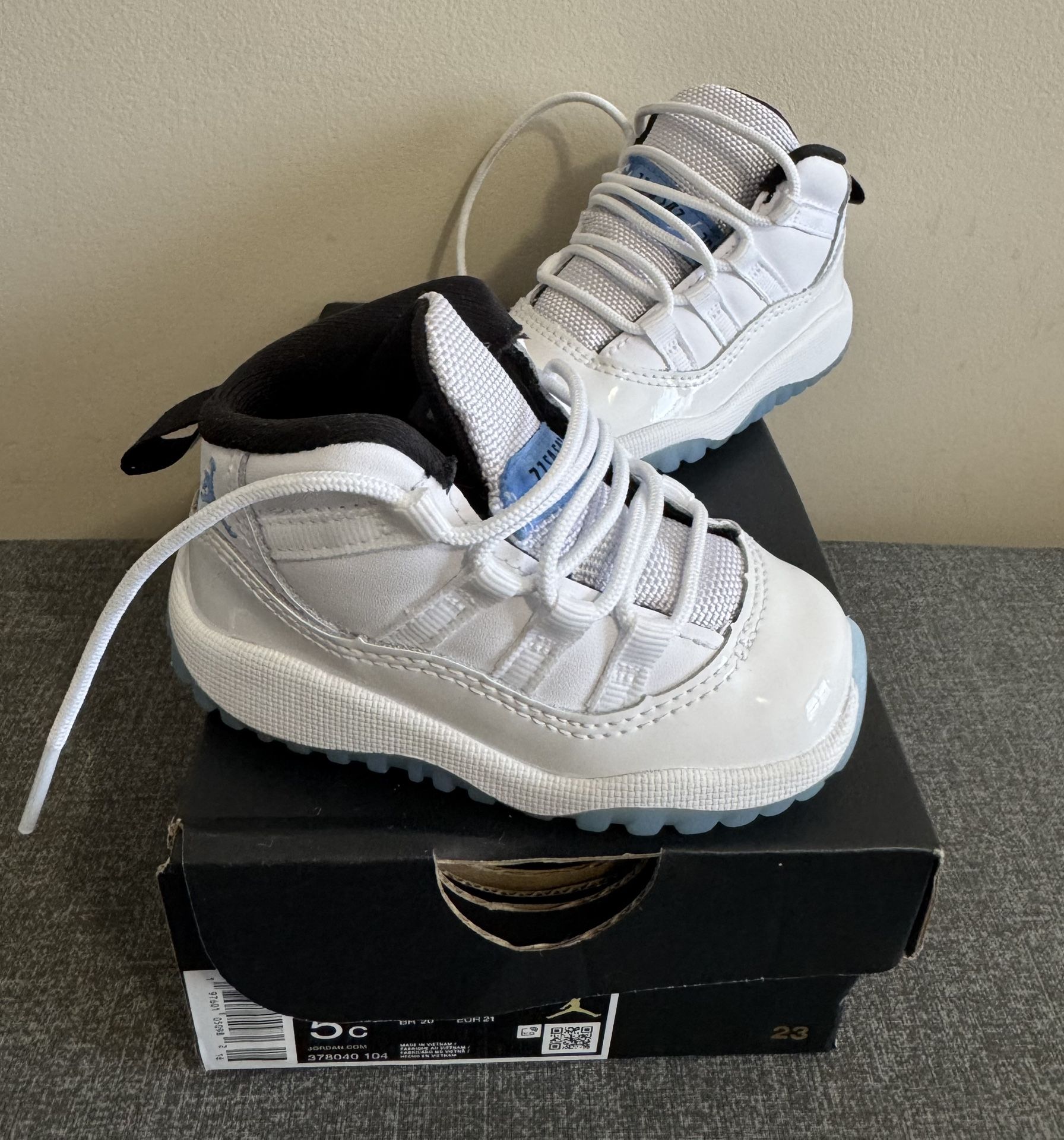 Jordan 11 Retro - White - Brand New Size 5c $70