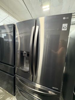 LG French Door Refrigerator Black Stainless Steel