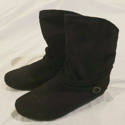 Black Boots- Arella-Suede-feel w/ wrap around & silver buckle detailing Size:7