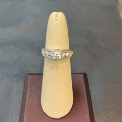 14KT White Gold Diamond Engagement Ring 