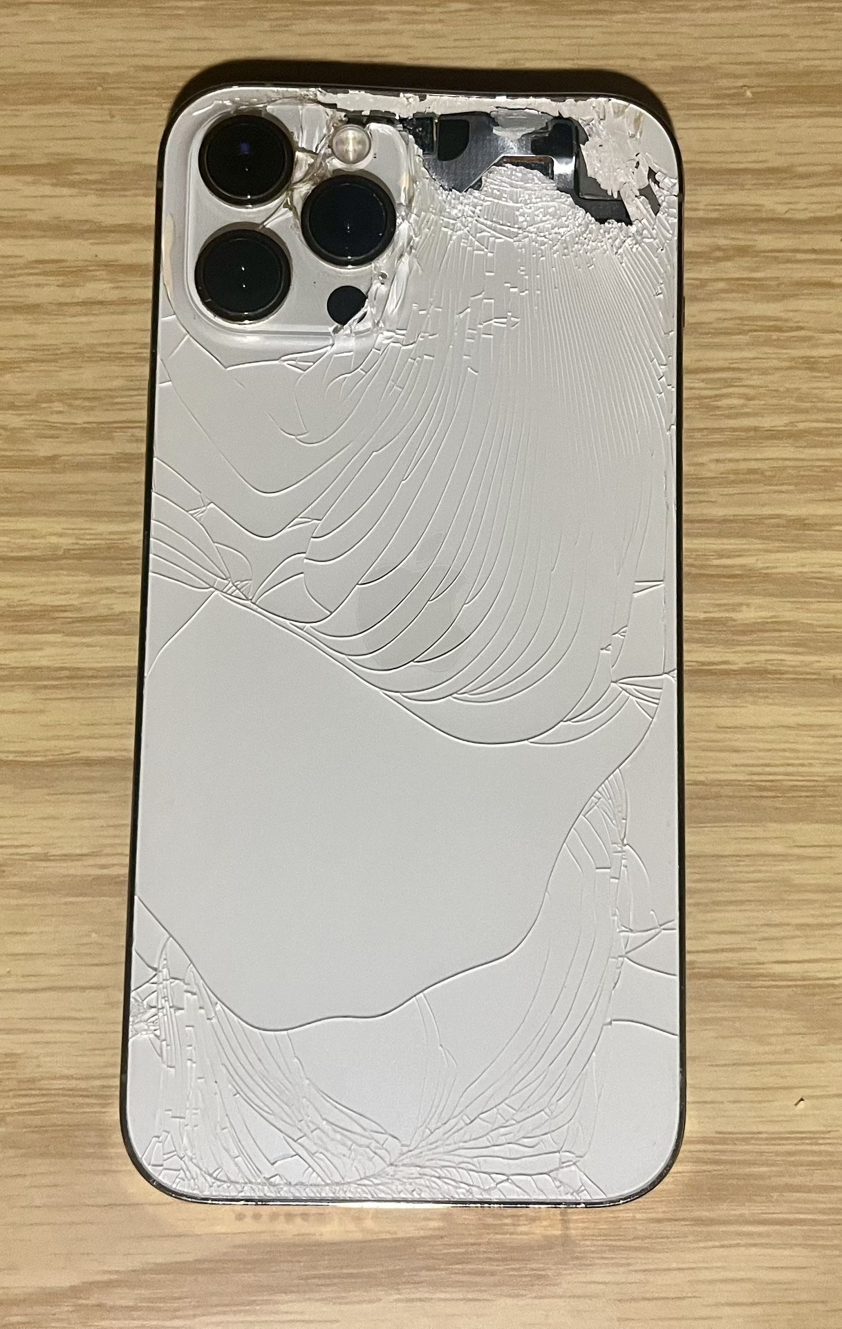 iPhones For Parts 12 Pro Max & iPhone 11