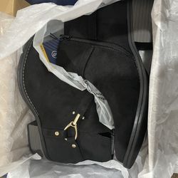 Whitemounta Boots Size 8