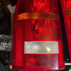 2007 Land Rover LR3 Taillights 