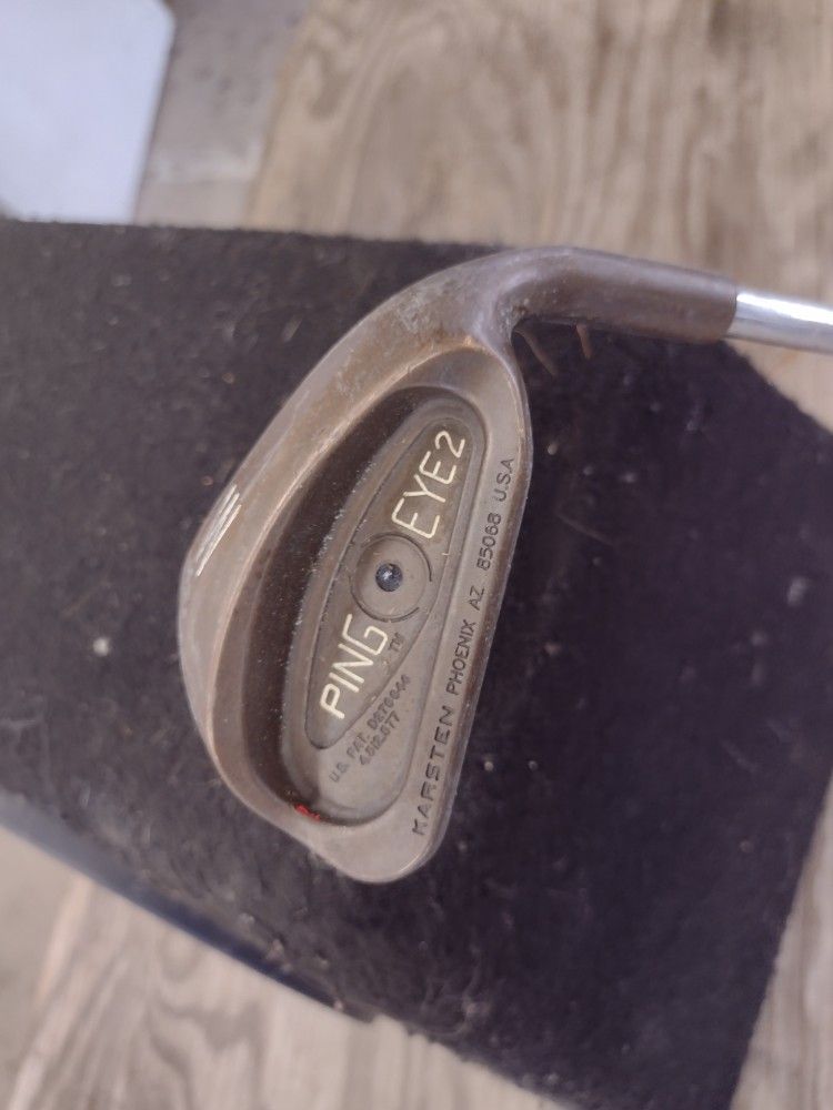 Set Of Ping Eye 2 Berilium Golf Irons