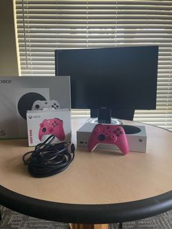 Xbox Series S w/ 1tb Expansion Card