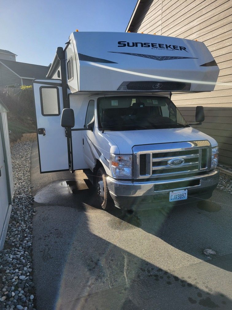 2023 Forest river Sunseeker 2850LE