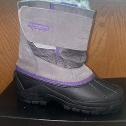 Snow Women Boots Size 10