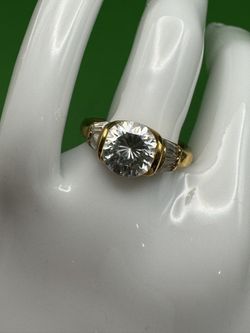 LIND 14K HGE Gold Electroplated Solitaire & Baguette CZ Gold Tone Ring Size 5