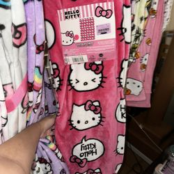 Hello Kitty Throw 