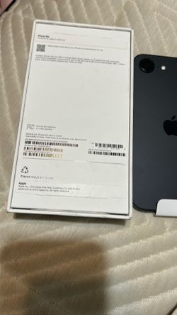 iPhone 16 e