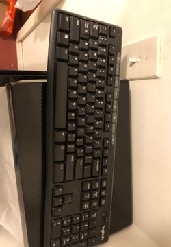 Wireless Bluetooth Logitech keyboard