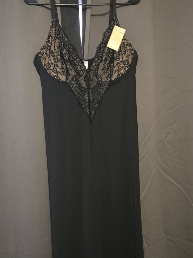NWT Popilush Gown 2x