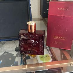 Versace Eros Flame Perfume