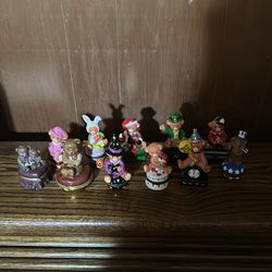 Lot of 11 Teddy Bear trinket boxes