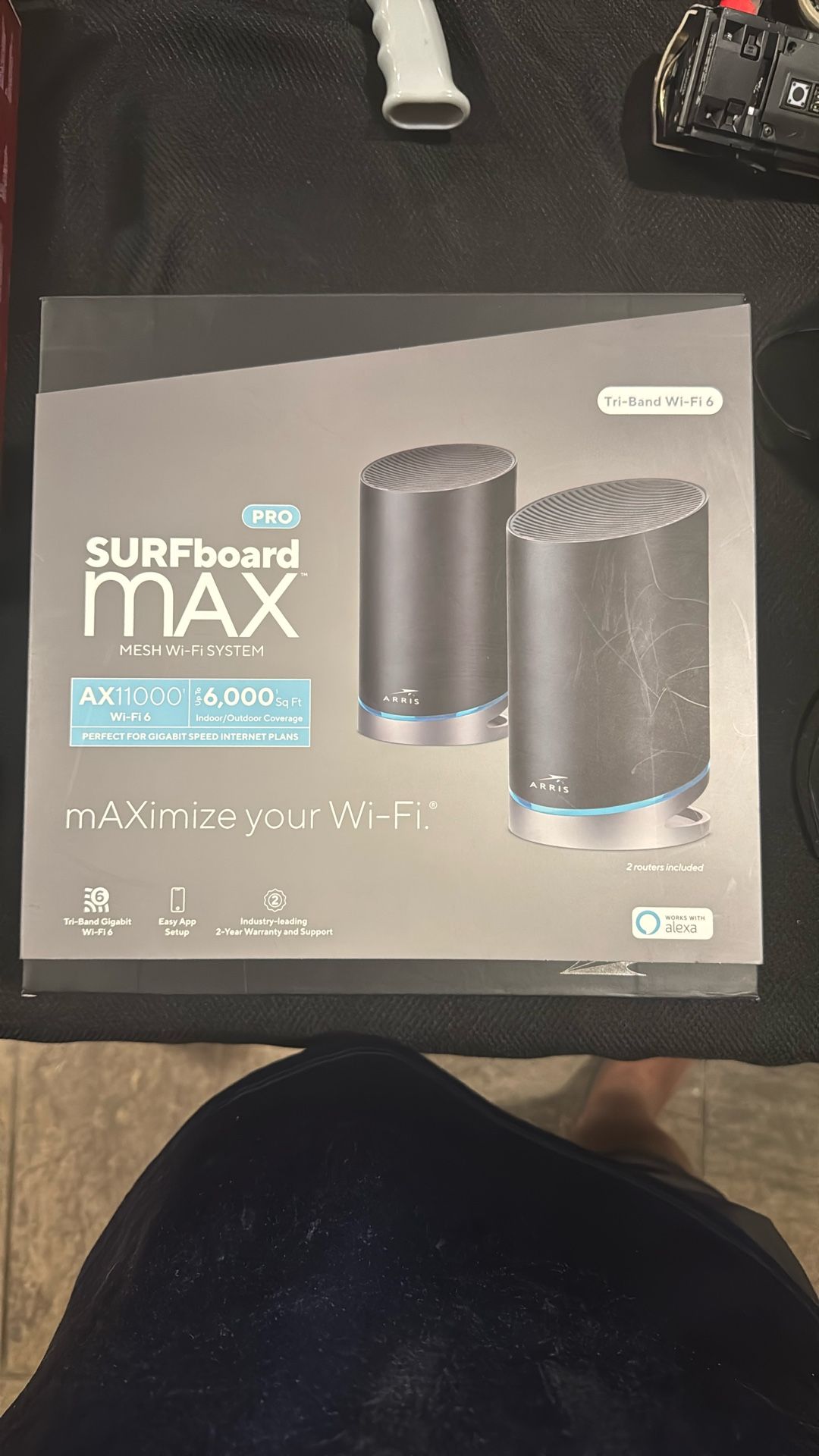 ARRIS SURFboard mAX Pro AX11000 Mesh Wi-Fi 6