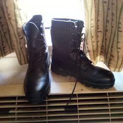 Bates 91/2 Blk Boot New