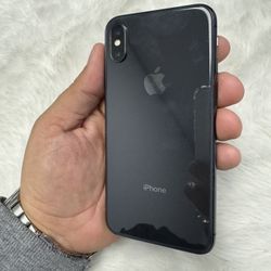 Apple iPhone X 64GB Unlocked $150