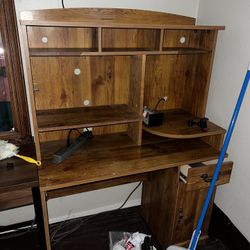 Free Vintage Desk