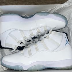 Jordan 11 Retro Legend Blue 