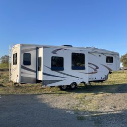 Rv HitchHiker 