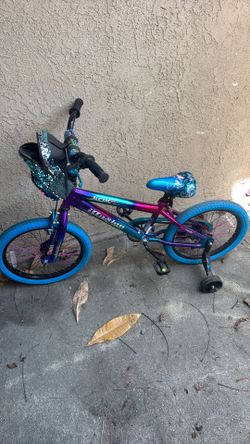 Little girl bike