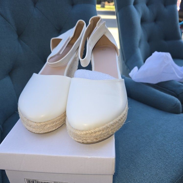 Brand New Women's Wedge Shoe