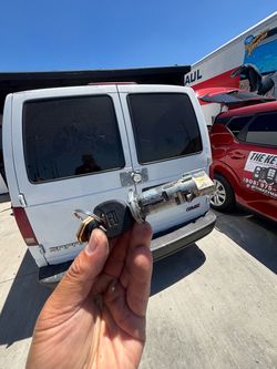 Llaves de autos / car keys and remotes