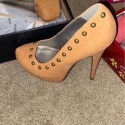 Womens Heel Brand New Size 8.5 $15