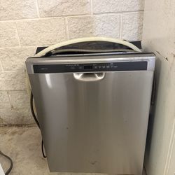 WHIRLPOOL GOLD SERIES DISHWASHER