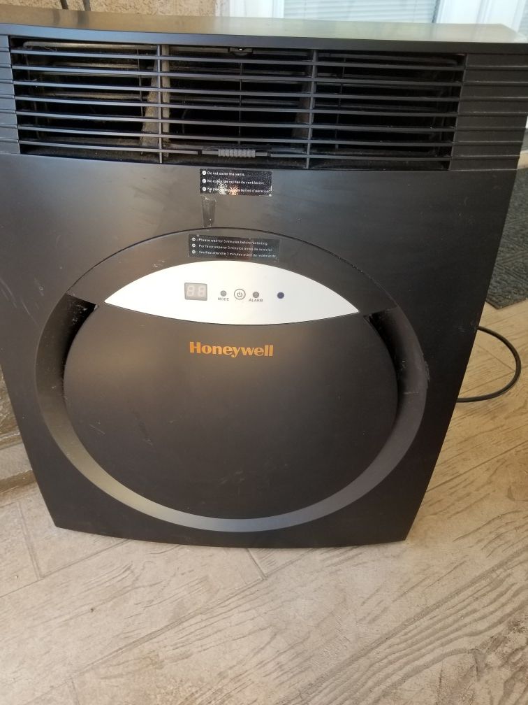 Honeywell Portable AC