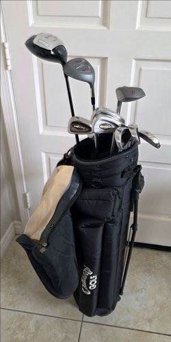 Golf Club Full Set Taylormade odyssey Acer XDS brands driver 5,6,7,8,9 irons Callaway pitching Wedge putter woods and driver right Handed 11 Piece tot