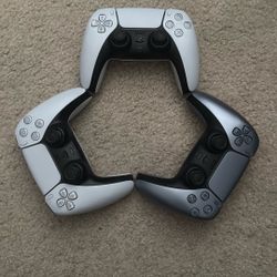 PlayStation 5 Controllers